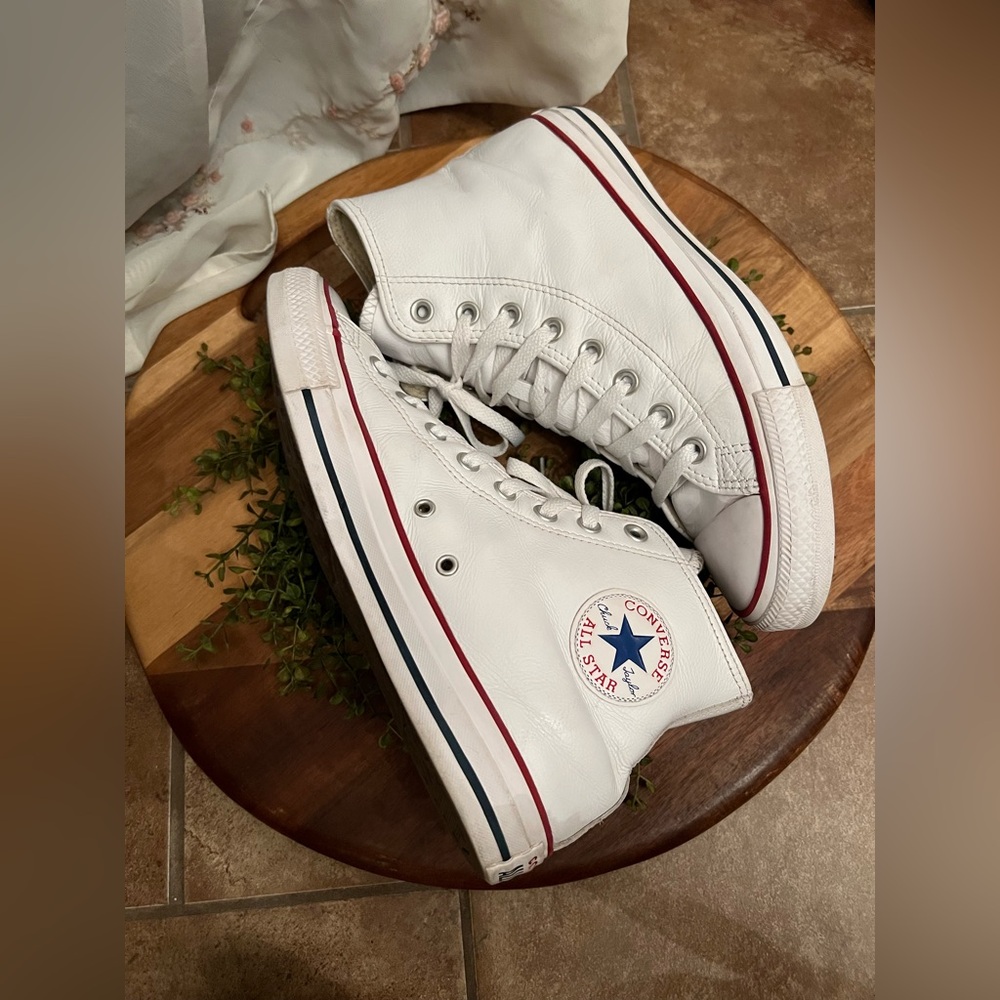 Men's Converse Chuck Taylor All Star Leather White High Top Shoe Size 11 - Picture 3 of 10